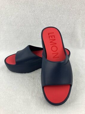 Lemon Jelly Sunny Black
Vegan Black Platform Slides sz 39